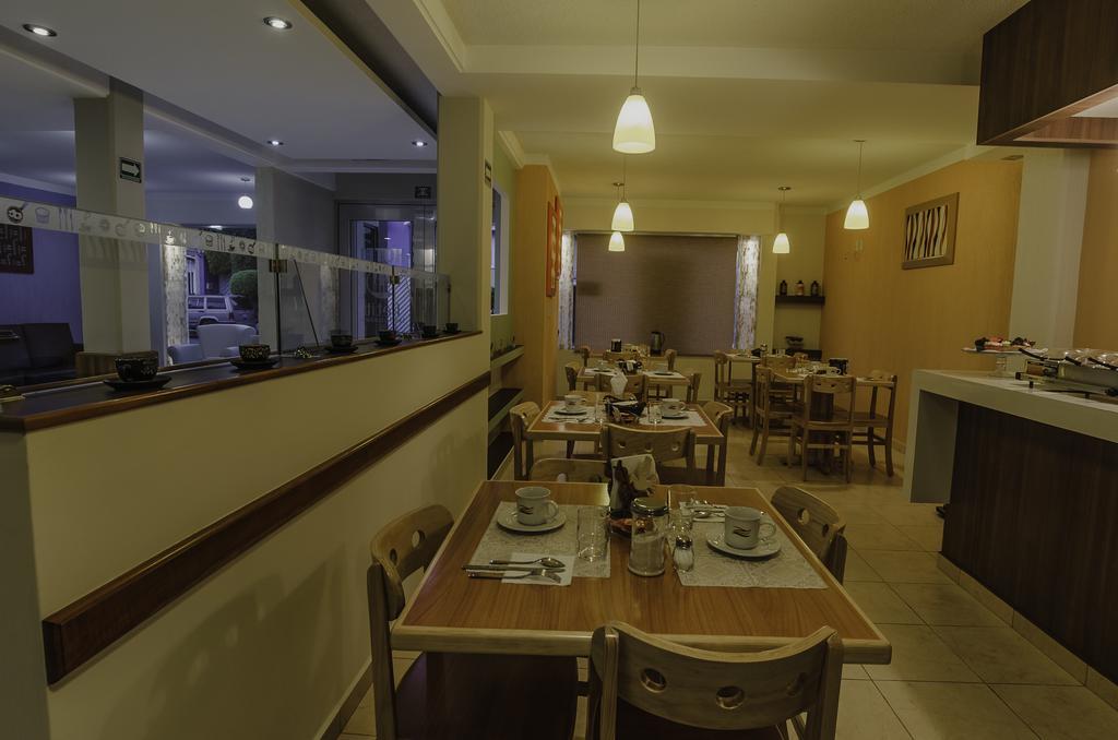 Hotel Petit Tehuacán エクステリア 写真