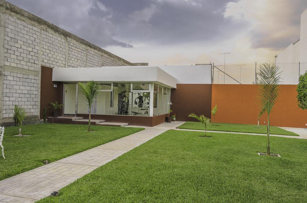 Hotel Petit Tehuacán エクステリア 写真